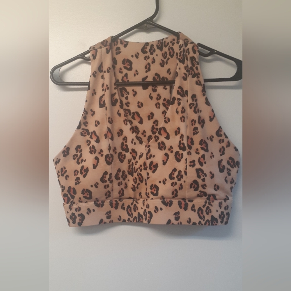 Fabletics leopard print women's crop top